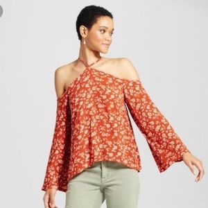 High neck cold shoulder floral shirt
